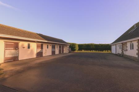 4 bedroom Detached house for sale in Addlethorpe, Skegness, PE24