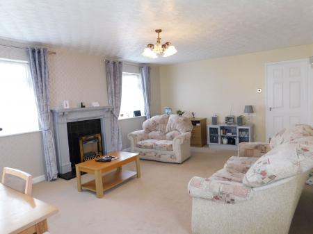 2 bedroom Detached bungalow for sale in Thames Street, Hogsthorpe, PE24