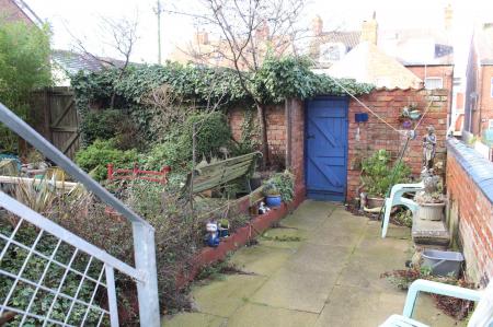 2 bedroom Apartment for sale in South Parade, Skegness, PE25