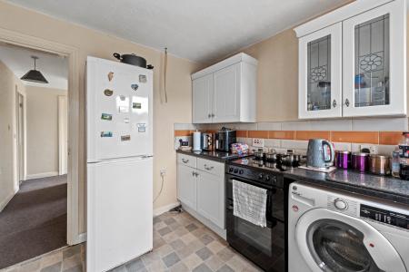 2 bedroom Detached bungalow for sale in Skipworth Way, Skegness, PE25