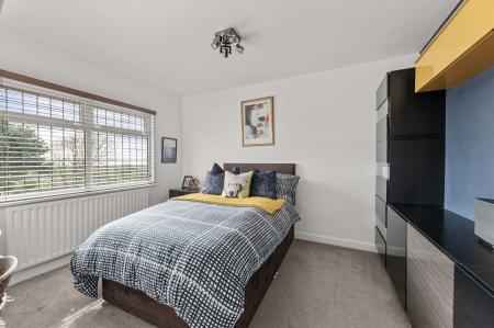 5 bedroom Detached house for sale in St. Andrews Drive, Skegness, PE25