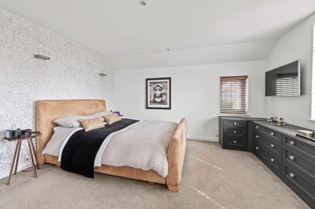 5 bedroom Detached house for sale in St. Andrews Drive, Skegness, PE25