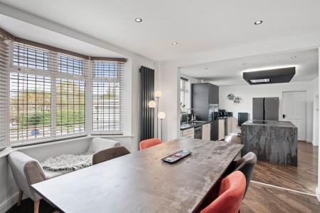 5 bedroom Detached house for sale in St. Andrews Drive, Skegness, PE25