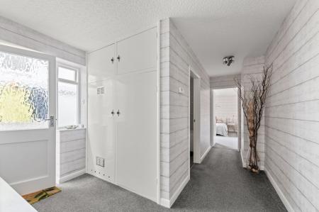 5 bedroom Detached house for sale in St. Andrews Drive, Skegness, PE25