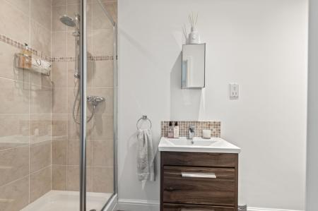 5 bedroom Detached house for sale in St. Andrews Drive, Skegness, PE25