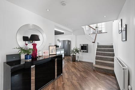 5 bedroom Detached house for sale in St. Andrews Drive, Skegness, PE25