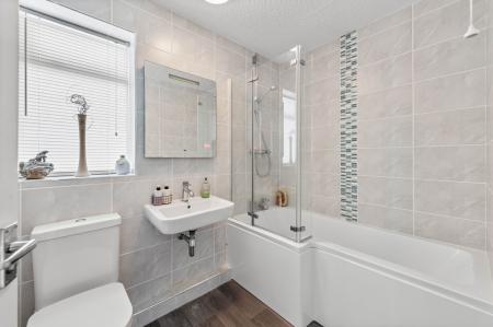 5 bedroom Detached house for sale in St. Andrews Drive, Skegness, PE25