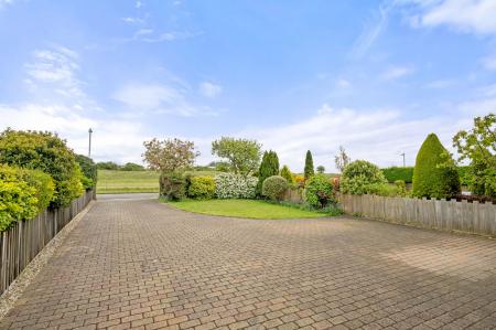 4 bedroom Semi-detached house for sale in Drummond Road, Skegness, PE25