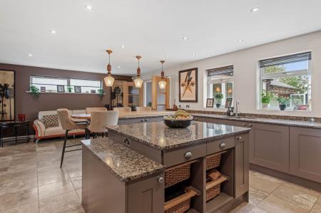 4 bedroom Detached house for sale in Drummond Road, Skegness, PE25