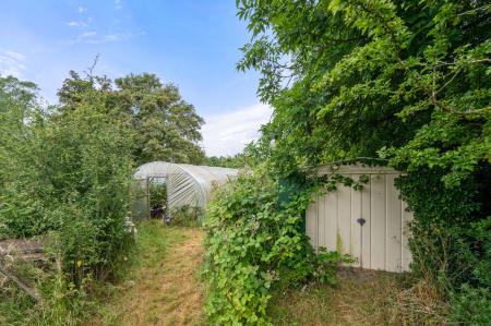 3 bedroom Detached bungalow for sale in Bratoft, Skegness, PE24