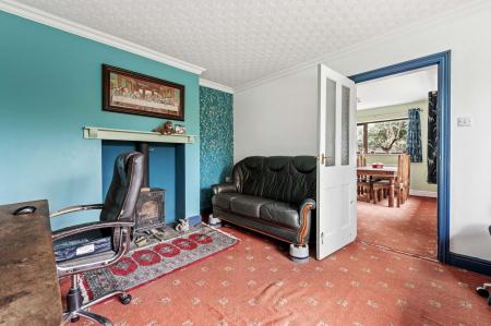 3 bedroom Detached bungalow for sale in Bratoft, Skegness, PE24