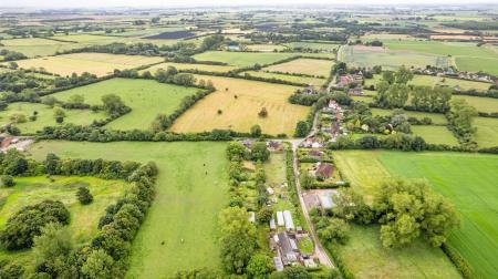 3 bedroom Detached bungalow for sale in Bratoft, Skegness, PE24