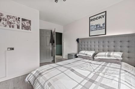 5 bedroom Detached house for sale in High Street, Ingoldmells, PE25