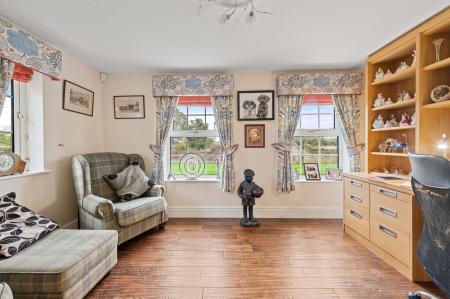 5 bedroom Detached house for sale in Church End, Skegness, PE25