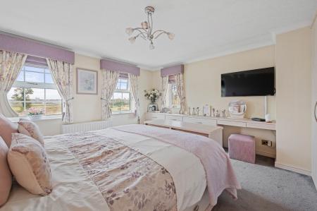 5 bedroom Detached house for sale in Church End, Skegness, PE25