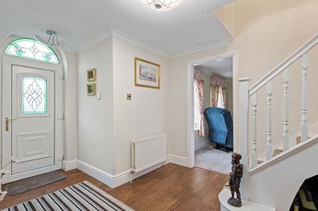 5 bedroom Detached house for sale in Church End, Skegness, PE25