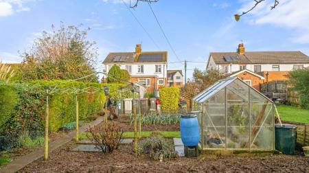 3 bedroom Semi-detached house for sale in Hogsthorpe Road, Mumby, LN13