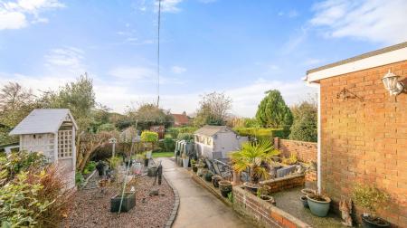 3 bedroom Semi-detached house for sale in Hogsthorpe Road, Mumby, LN13