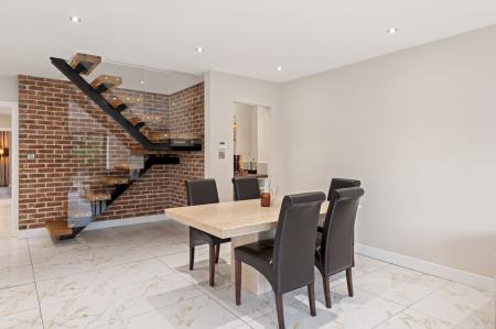 4 bedroom Bungalow for sale in Hoylake Drive, Skegness, PE25