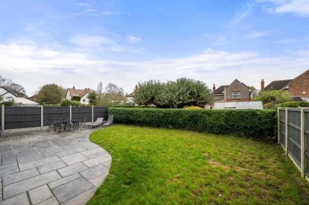 4 bedroom Bungalow for sale in Hoylake Drive, Skegness, PE25