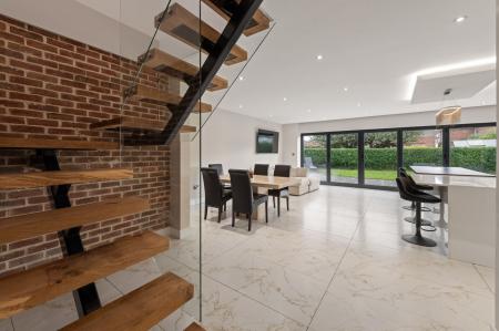 4 bedroom Bungalow for sale in Hoylake Drive, Skegness, PE25