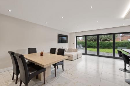 4 bedroom Bungalow for sale in Hoylake Drive, Skegness, PE25