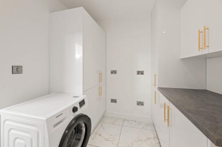 4 bedroom Bungalow for sale in Hoylake Drive, Skegness, PE25