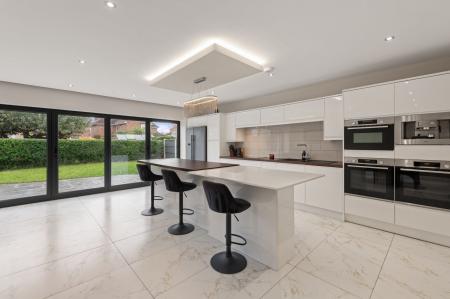 4 bedroom Bungalow for sale in Hoylake Drive, Skegness, PE25