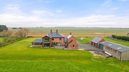 5 bedroom Detached house for sale in Youngers Lane, Burgh Le Marsh, PE24