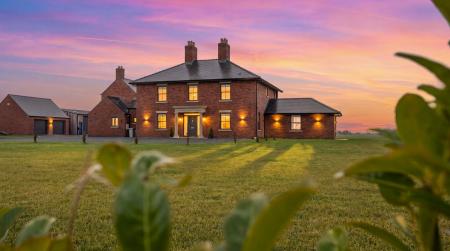 5 bedroom Detached house for sale in Youngers Lane, Burgh Le Marsh, PE24