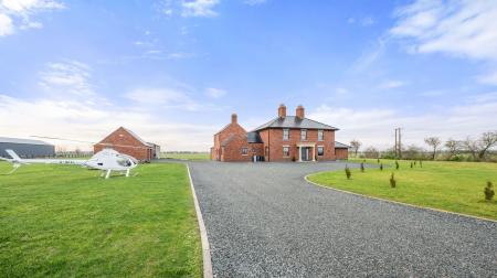 5 bedroom Detached house for sale in Youngers Lane, Burgh Le Marsh, PE24