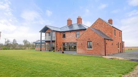 5 bedroom Detached house for sale in Youngers Lane, Burgh Le Marsh, PE24