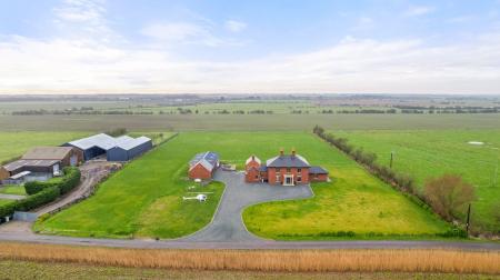 5 bedroom Detached house for sale in Youngers Lane, Burgh Le Marsh, PE24