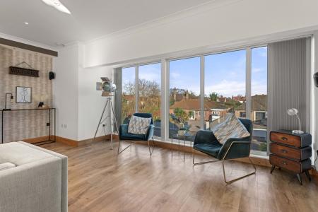 4 bedroom Detached house for sale in Shardeloes Road, Skegness, PE25