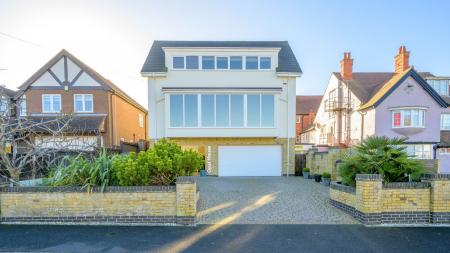 4 bedroom Detached house for sale in Shardeloes Road, Skegness, PE25