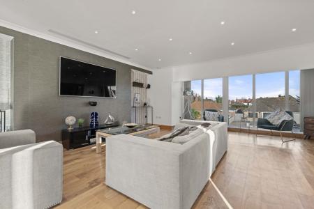 4 bedroom Detached house for sale in Shardeloes Road, Skegness, PE25