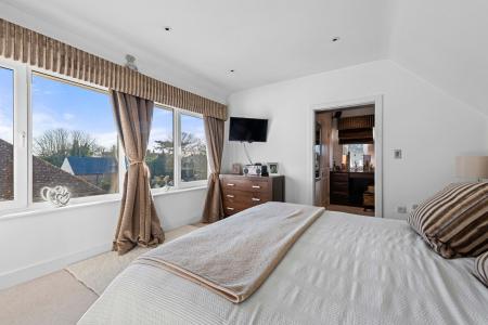 4 bedroom Detached house for sale in Shardeloes Road, Skegness, PE25