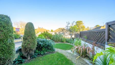 4 bedroom Detached house for sale in Shardeloes Road, Skegness, PE25