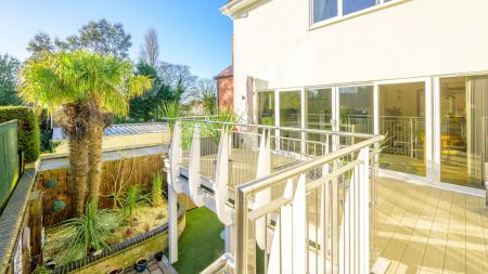 4 bedroom Detached house for sale in Shardeloes Road, Skegness, PE25