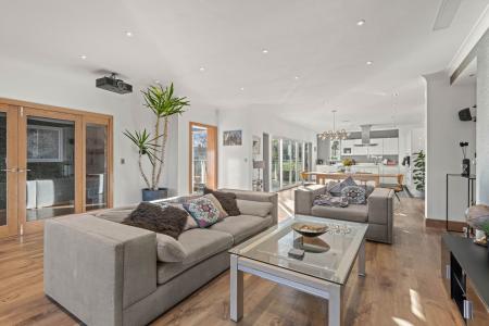 4 bedroom Detached house for sale in Shardeloes Road, Skegness, PE25