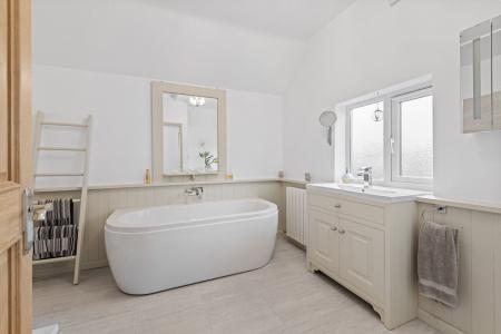 4 bedroom Detached house for sale in St. Andrews Drive, Skegness, PE25