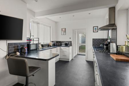 4 bedroom Detached house for sale in Buckthorn Avenue, Skegness, PE25