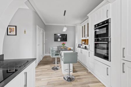 4 bedroom Detached house for sale in Derby Avenue, Skegness, PE25