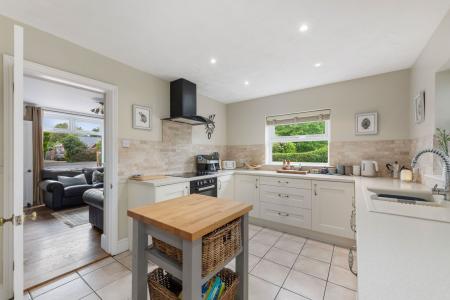 3 bedroom Detached house for sale in Station Road, Burgh Le Marsh, PE24