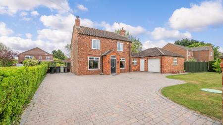 3 bedroom Detached house for sale in Station Road, Burgh Le Marsh, PE24
