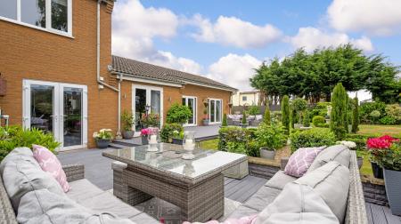 7 bedroom Detached house for sale in Field Lane, Friskney, PE22