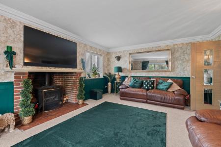 7 bedroom Detached house for sale in Field Lane, Friskney, PE22