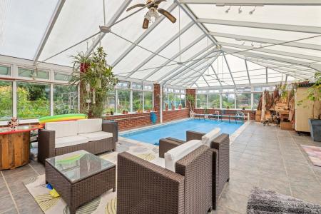 4 bedroom Detached house for sale in Station Road, Burgh Le Marsh, PE24