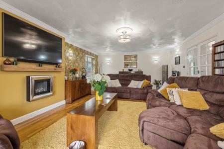 4 bedroom Detached house for sale in Station Road, Burgh Le Marsh, PE24