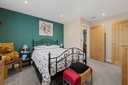 3 bedroom Detached bungalow for sale in Church Road, Friskney, PE22